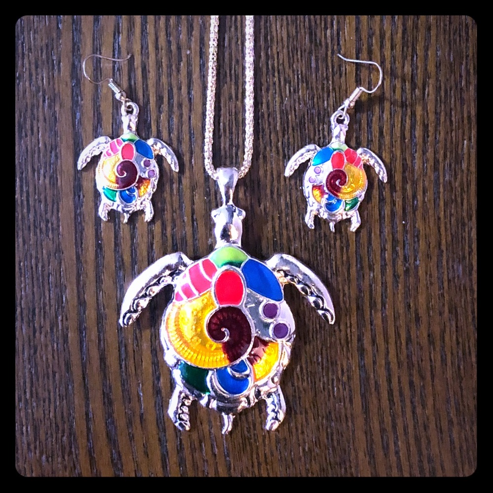 NWOT Colorful Turtle Necklace & Earring Set